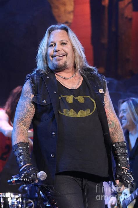 Singer vince neil - 'I'm sorry, you guys, it's been a long time playin'.'